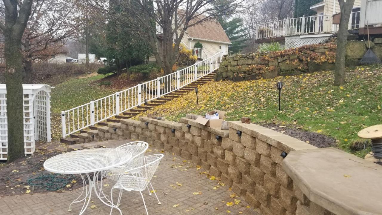 Willa Trickling Waters Retreat Marquette Zewnętrze zdjęcie